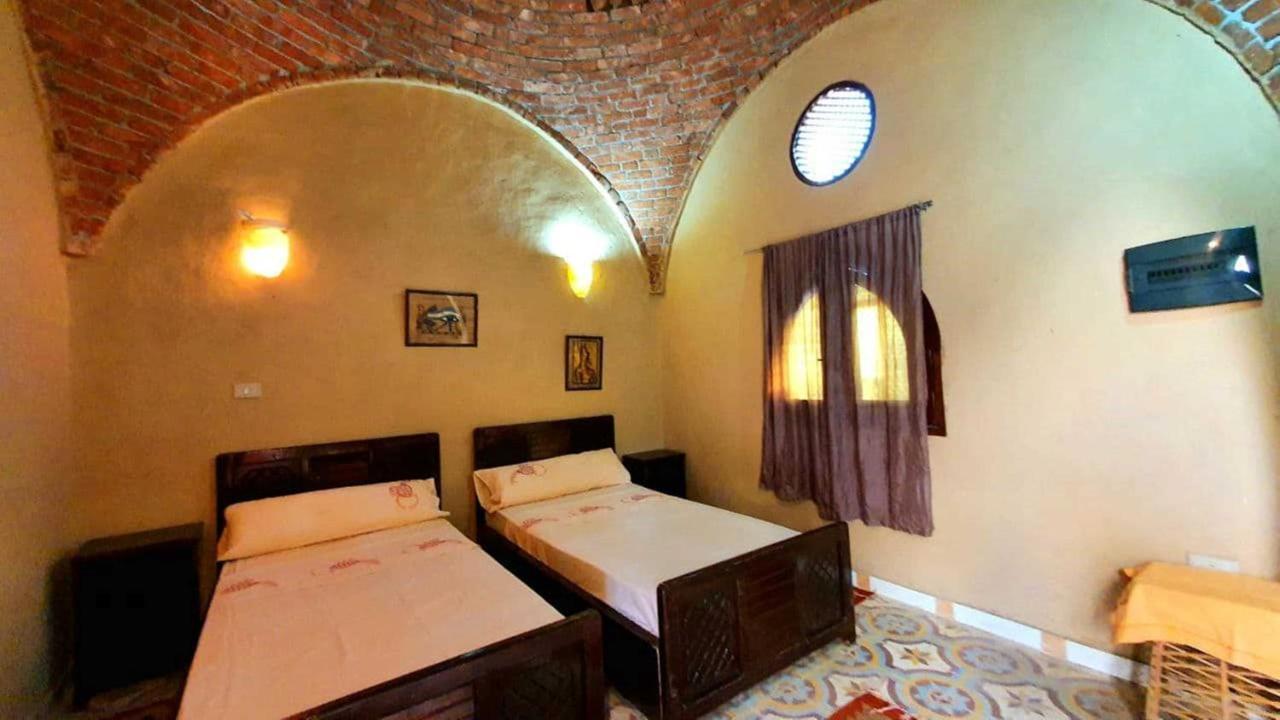 Scorpion House Luxor Hotel ภายนอก รูปภาพ